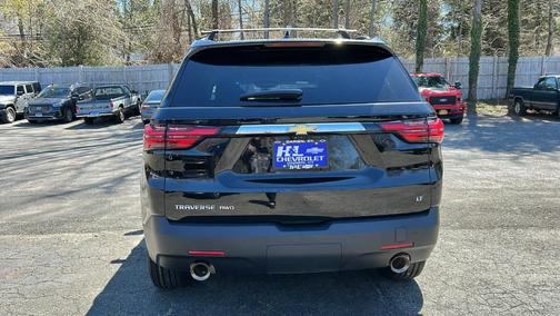 2022 Chevrolet Traverse LT Leather