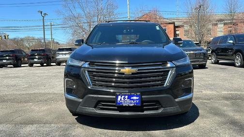 2022 Chevrolet Traverse LT Leather