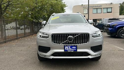 2020 Volvo XC90 T6 Momentum 6 Passenger