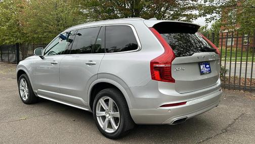 2020 Volvo XC90 T6 Momentum 6 Passenger