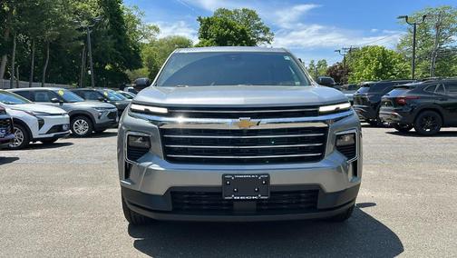 Sterling Gray Metallic 2026 Chevrolet Traverse LT