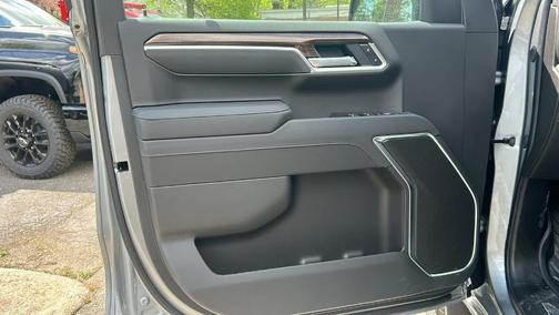 Sterling Gray Metallic 2026 Chevrolet Silverado 1500 LT