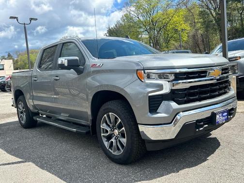 Sterling Gray Metallic 2026 Chevrolet Silverado 1500 LT