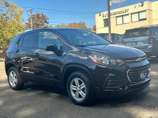2022 Chevrolet Trax LS