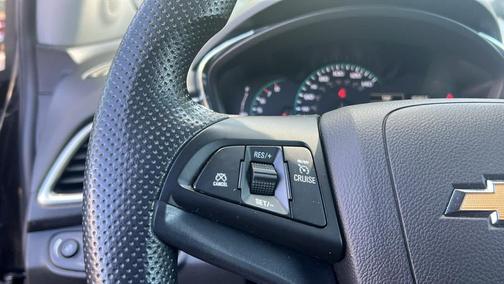 2022 Chevrolet Trax LS