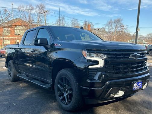 2025 Chevrolet Silverado 1500 RST