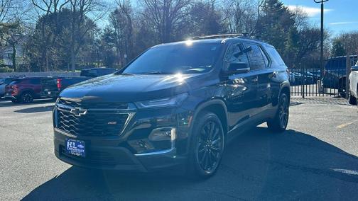 2023 Chevrolet Traverse RS