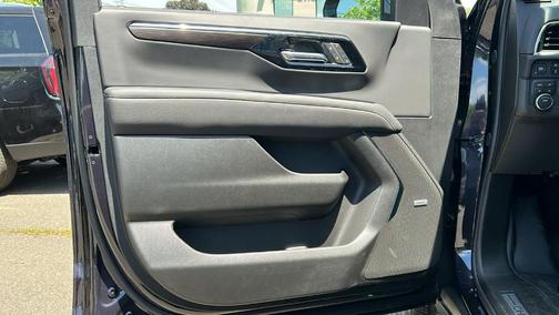 Dark Ash Metallic 2026 Chevrolet Tahoe Premier