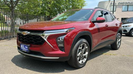 2024 Chevrolet Trax LT