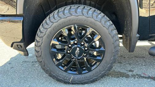 Black 2026 Chevrolet Silverado 2500 LT