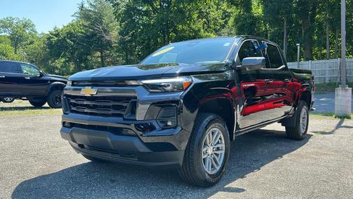 2025 Chevrolet Colorado LT