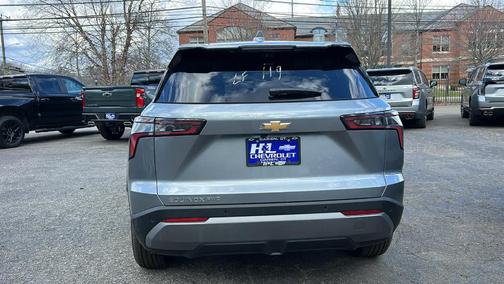 Sterling Gray Metallic 2026 Chevrolet Equinox LT