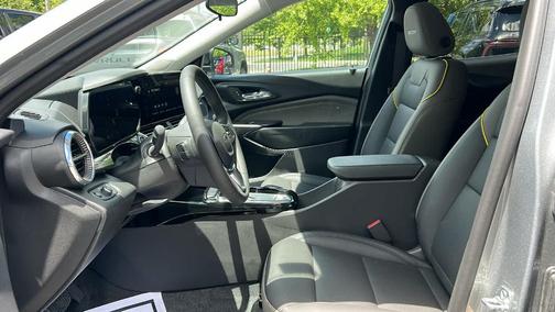 Sterling Gray Metallic 2026 Chevrolet Trax ACTIV