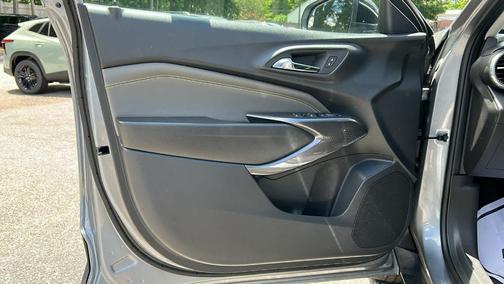 Sterling Gray Metallic 2026 Chevrolet Trax ACTIV
