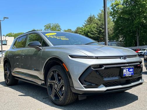 2025 Chevrolet Equinox EV RS