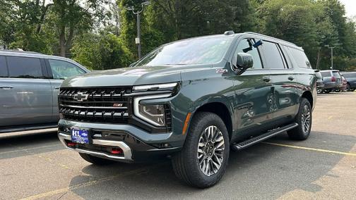 2025 Chevrolet Suburban Z71