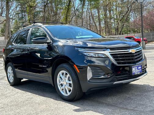 Mosaic Black Metallic 2023 Chevrolet Equinox 1LT