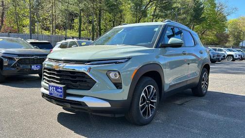 Green 2026 Chevrolet Trailblazer LT