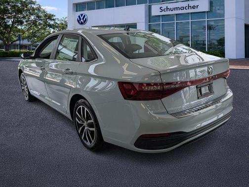 Gray 2026 Volkswagen Jetta 1.5T SE