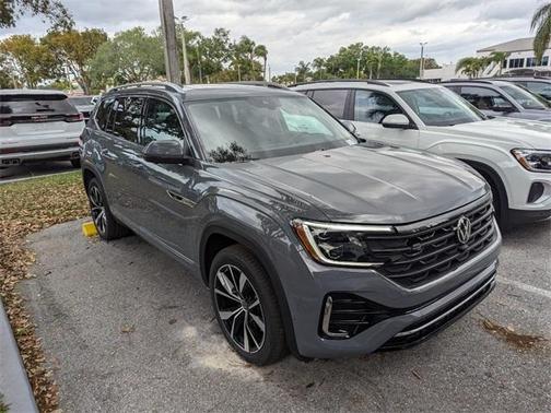 2025 Volkswagen Atlas 2.0T SEL Premium R-Line