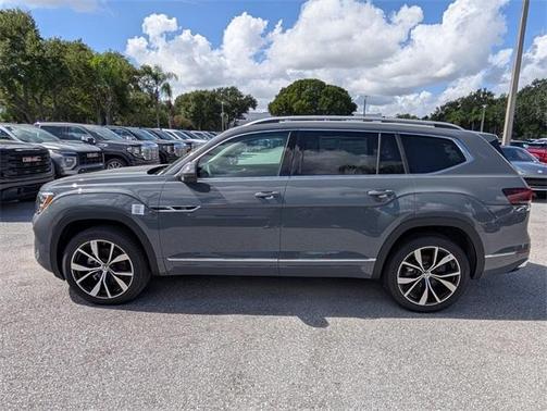 2025 Volkswagen Atlas 2.0T SEL Premium R-Line