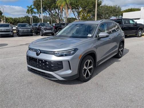 2026 Volkswagen Tiguan 2.0T SE