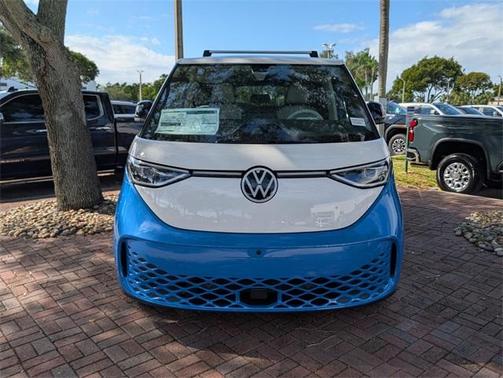 2025 Volkswagen ID. Buzz Pro S Plus