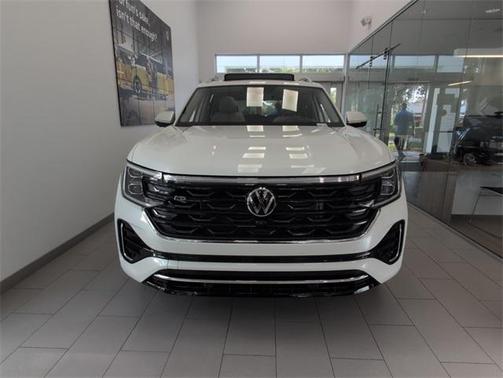 2025 Volkswagen Atlas 2.0T SEL Premium R-Line