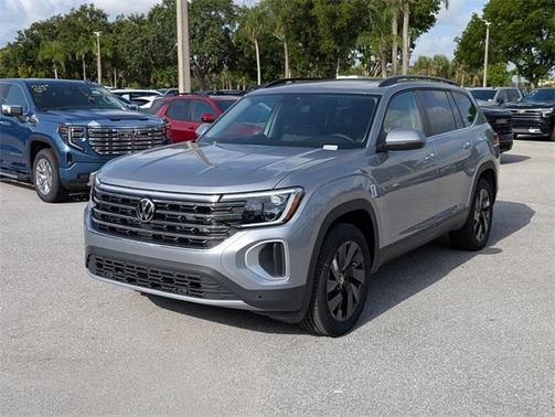 2025 Volkswagen Atlas 2.0T SE w/Technology