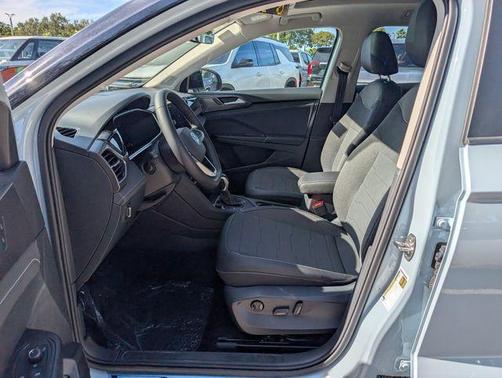 Monument Gray W/Deep Black Roof 2026 Volkswagen Taos 1.5T SE Black