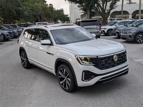 2025 Volkswagen Atlas 2.0T SEL Premium R-Line