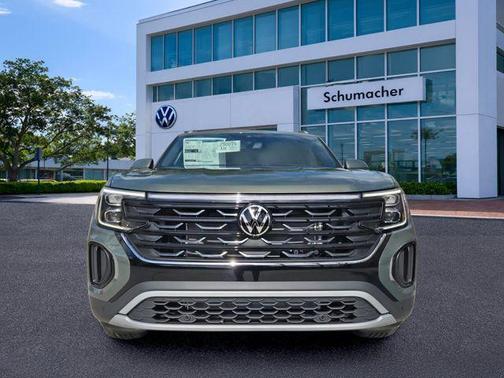 Avocado Green Pearl 2026 Volkswagen Atlas Cross Sport 2.0T SE W/TECHNOLOGY