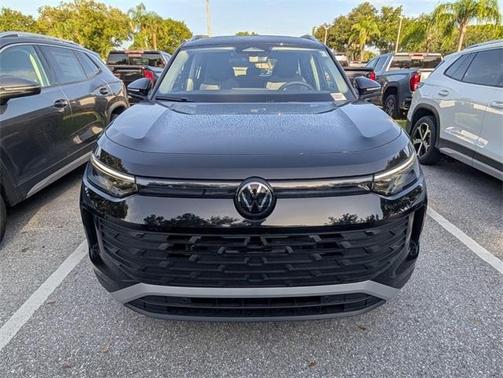 2025 Volkswagen Tiguan 2.0T S