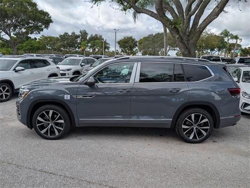 2026 Volkswagen Atlas 2.0T SEL Premium R-Line