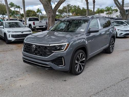 2026 Volkswagen Atlas 2.0T SEL Premium R-Line