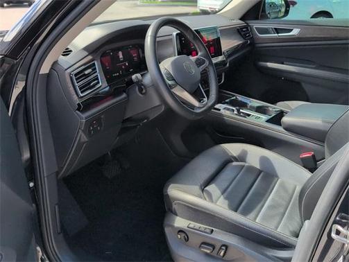 2024 Volkswagen Atlas 2.0T SEL