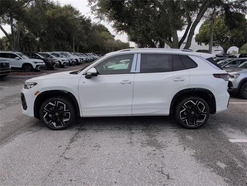 2025 Volkswagen Tiguan 2.0T SEL R-Line