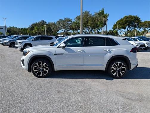 2026 Volkswagen Atlas Cross Sport 2.0T SEL Premium R-Line