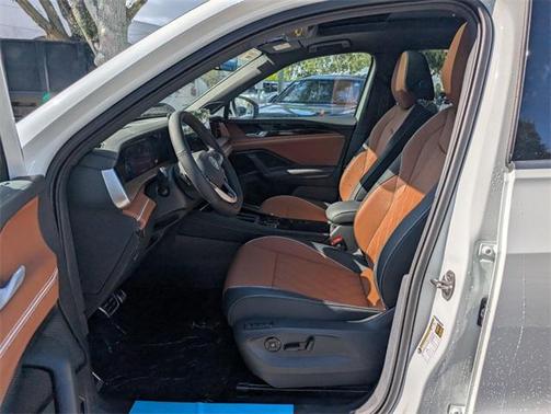 2026 Volkswagen Tiguan 2.0T SEL R-Line