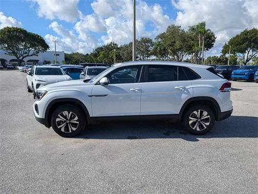 2026 Volkswagen Atlas Cross Sport 2.0T SE
