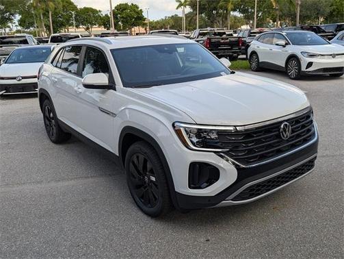 2025 Volkswagen Atlas Cross Sport 2.0T SE w/Technology