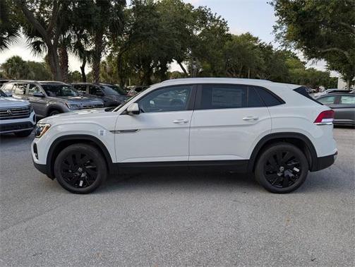 2025 Volkswagen Atlas Cross Sport 2.0T SE w/Technology