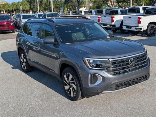 2025 Volkswagen Atlas 2.0T SE w/Technology