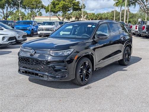 2025 Volkswagen Tiguan 2.0T SE R-Line Black