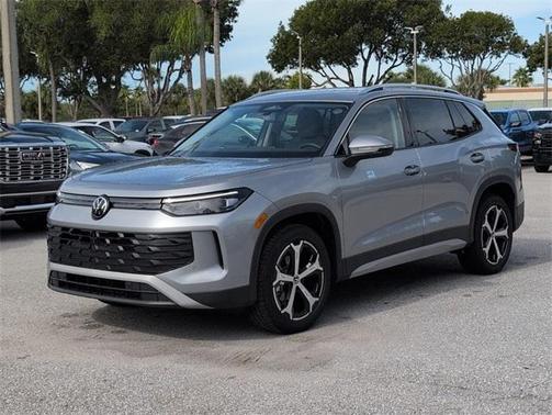 2025 Volkswagen Tiguan 2.0T SE