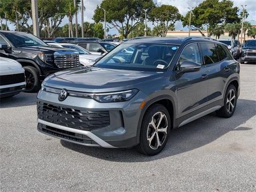 2025 Volkswagen Tiguan 2.0T SE