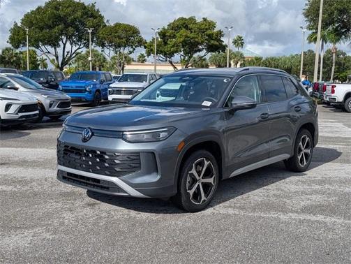 2025 Volkswagen Tiguan 2.0T SE