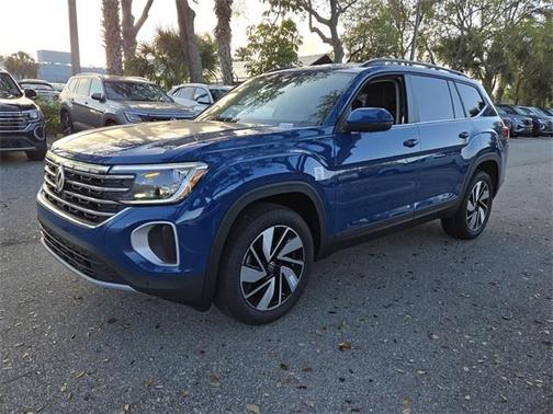 2025 Volkswagen Atlas 2.0T SE w/Technology