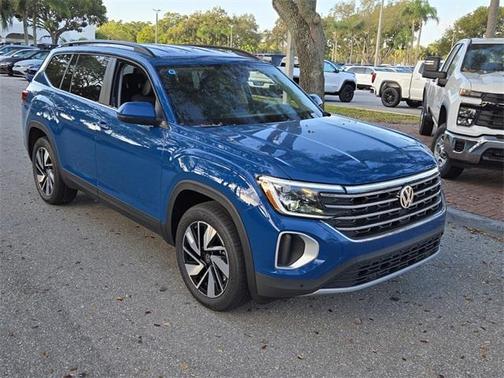 2025 Volkswagen Atlas 2.0T SE w/Technology