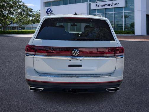 Opal White Pearl 2026 Volkswagen Atlas 2.0T SE W/TECHNOLOGY